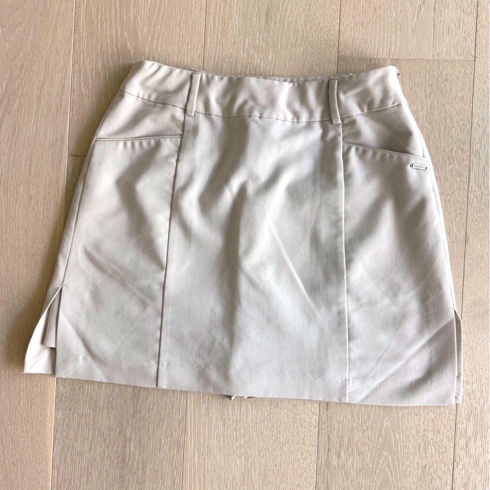 Tehama Khaki Golf Skort